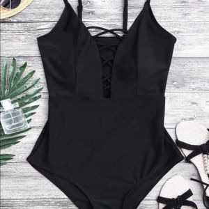 Zaful Crisscross Plunge One-piece Swimsuit NWOT